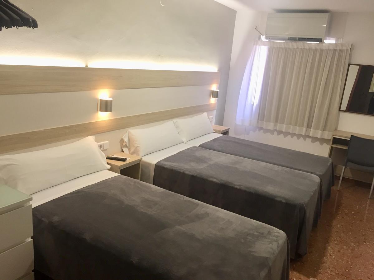 Hotel Catalunya Express Таррагона Экстерьер фото